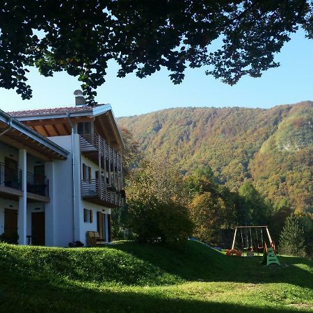 Garni Fobbie Hotel Brentonico Buitenkant foto